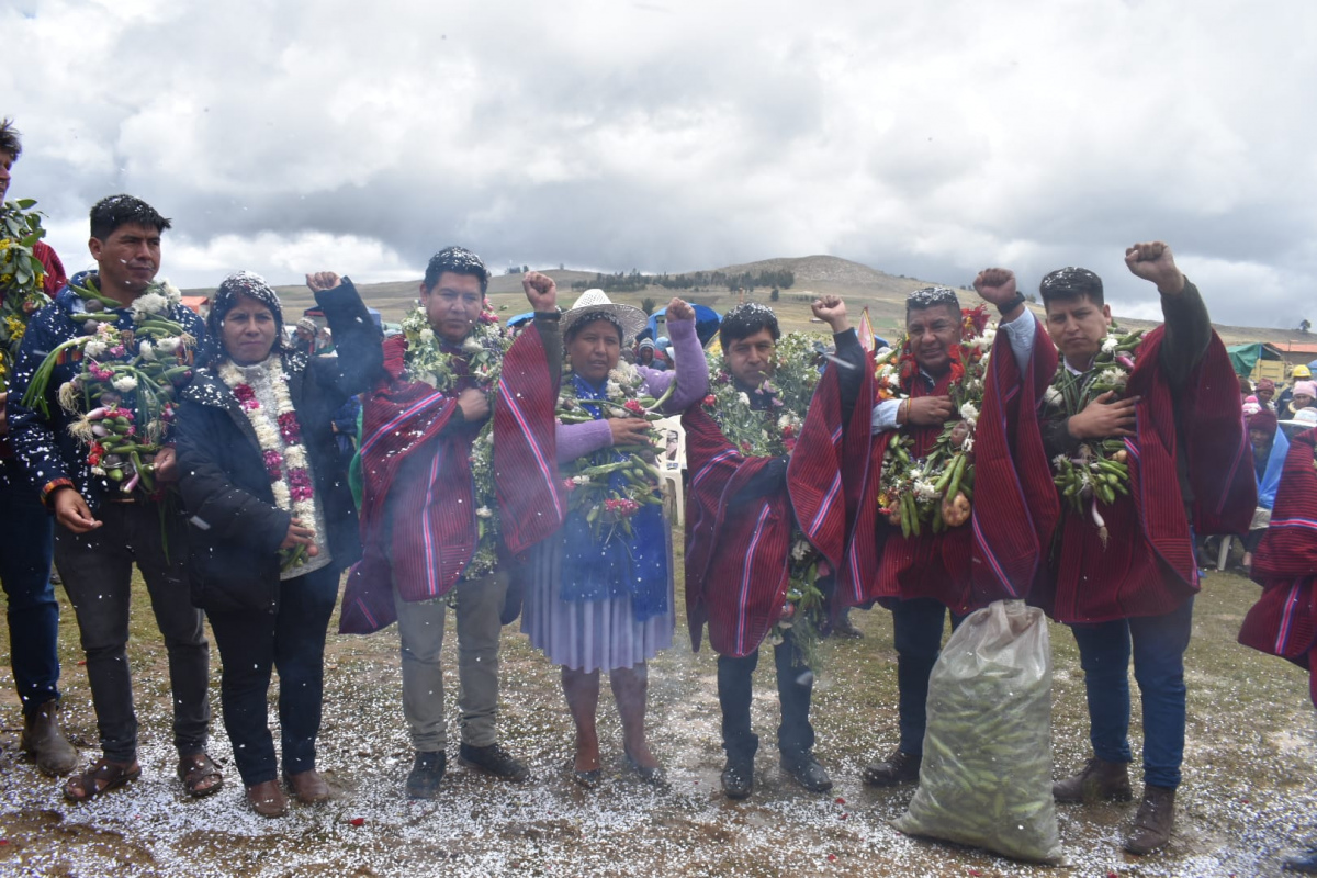 Municipio de Tiraque se Beneficia con Proyectos de Riego Ministerio